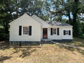 Building Photo - 2261 Alameda Cove