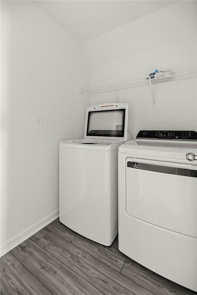 Building Photo - 4823 SW 81st Lp