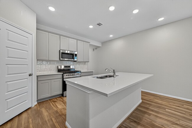 Building Photo - Lakes at Black Oak near The Woodlands Ster...