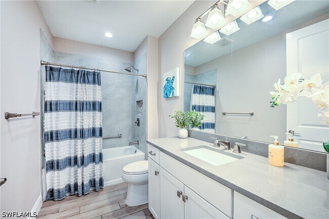 Building Photo - 2626 Seychelles Cir