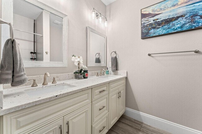 Building Photo - 106 Hibernate Way