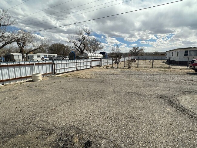 Building Photo - 13A Road 5481