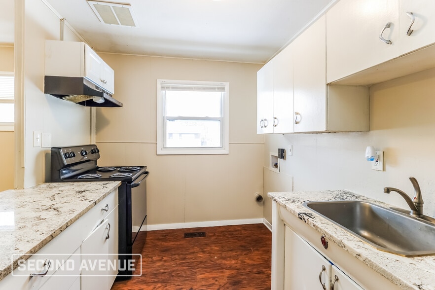 Building Photo - 2659 Niagara St