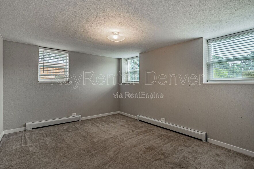 Building Photo - 201 S Meade St