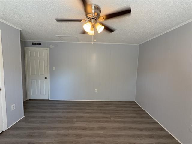 Building Photo - 1611 Voirin Rd