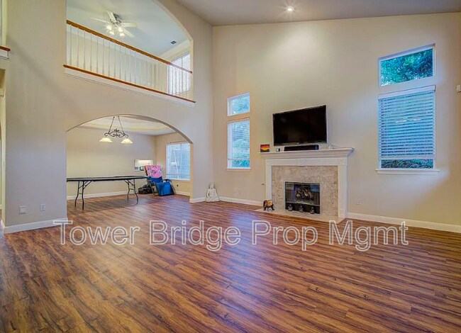 Building Photo - 1518 Southridge Ct