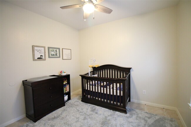 Building Photo - 114 Chandler Ct