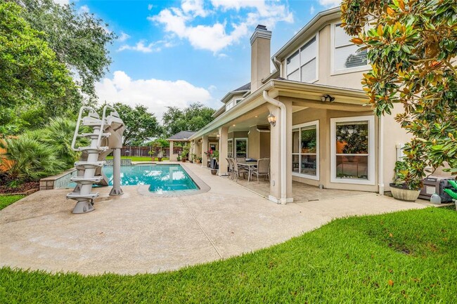 Building Photo - 13911 Royal Springs Ct