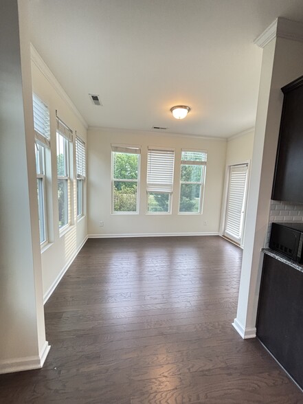 Building Photo - 3411 Antler View Dr