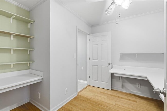Building Photo - 3143 Claiborne Dr NW