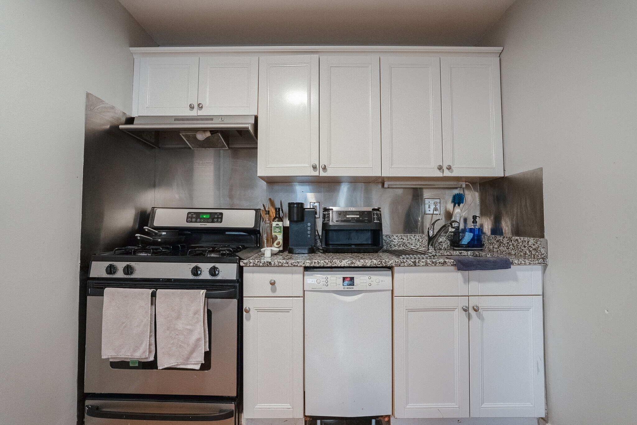 Building Photo - 84 Savin Hill Ave