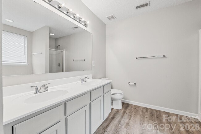 Building Photo - 145 English Hills Dr