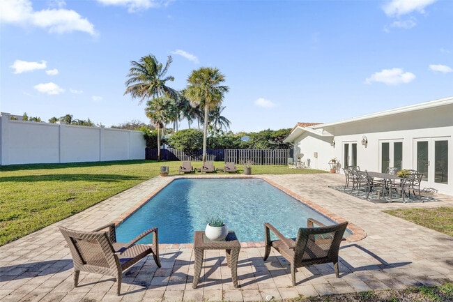 Building Photo - 26 Cayuga Rd