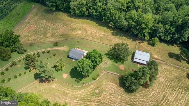 Building Photo - 18136 Pepmeier Hill Rd