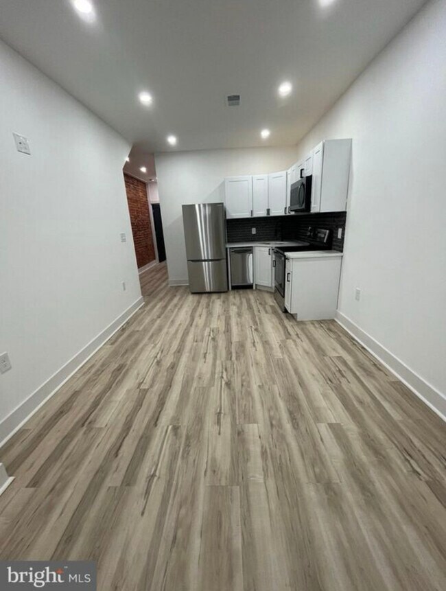 Building Photo - 4817 N 15th St