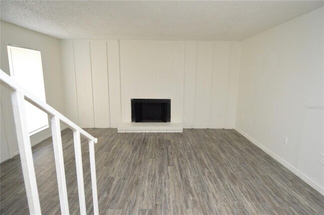 Building Photo - 5006 Moro Manor Dr