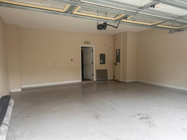 Building Photo - 6126 Clearsky Dr