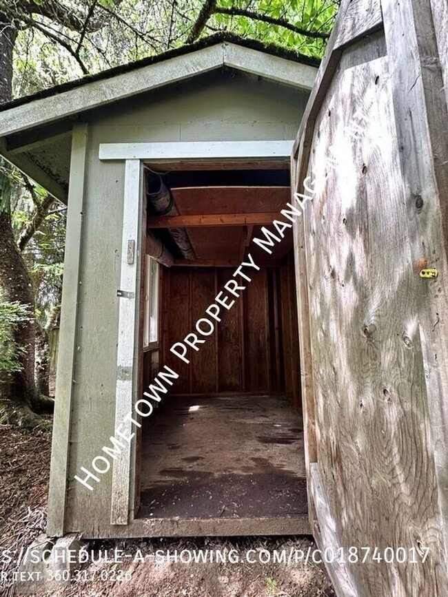 Building Photo - 3138 60th Loop SE