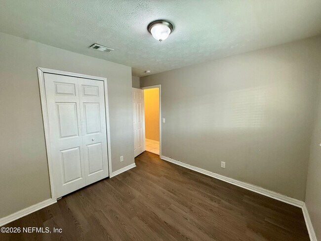 Building Photo - 3336 Cypresswood Dr S