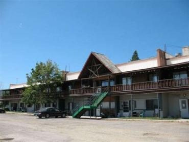 Primary Photo - Timberline Aparments and Motel