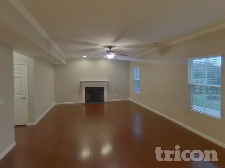 Building Photo - 2913 Haviland Way