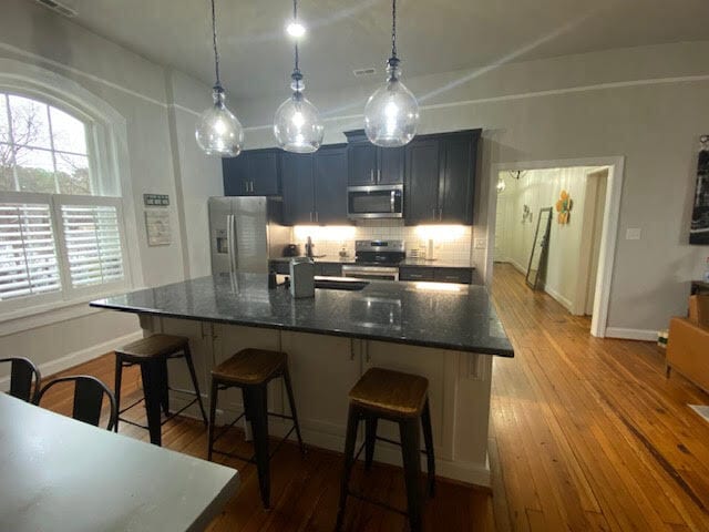 Primary Photo - 813 Brewer Ave