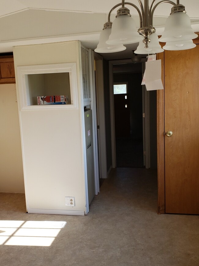 Building Photo - 6746 OH-179