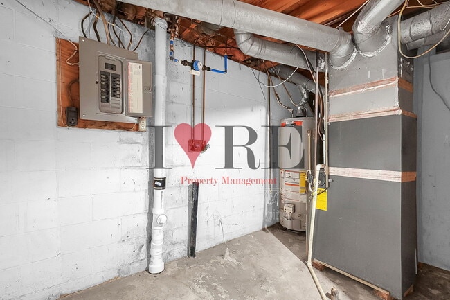 Building Photo - 3072 Morsetown Ct S