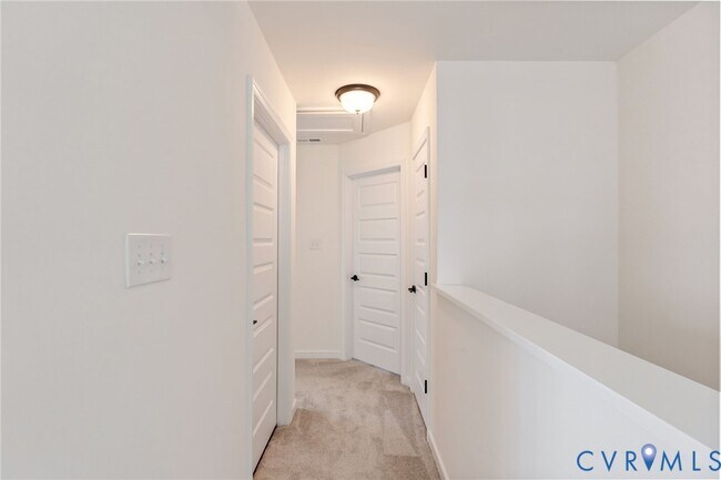 Building Photo - 10702 Skippers St