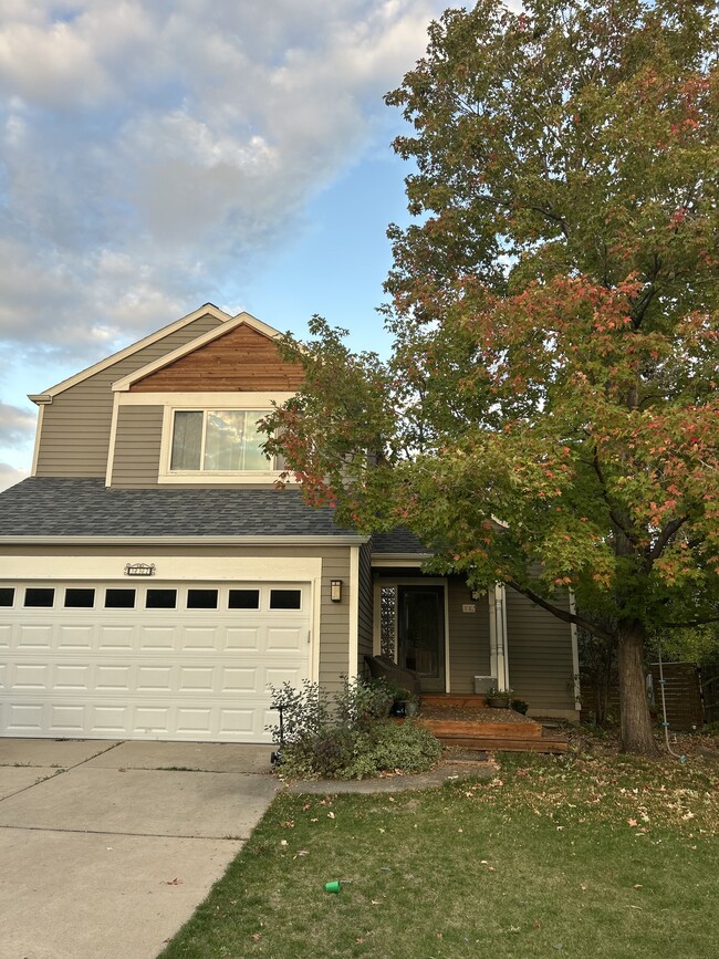 Building Photo - 332 Buchanan Ct