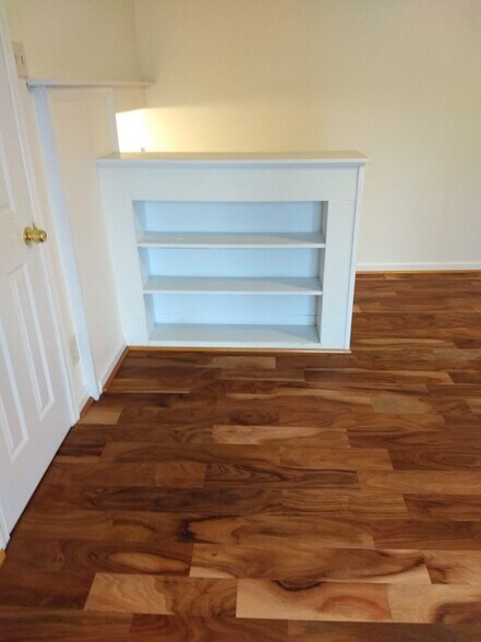 Building Photo - 8806 Gayton Rd