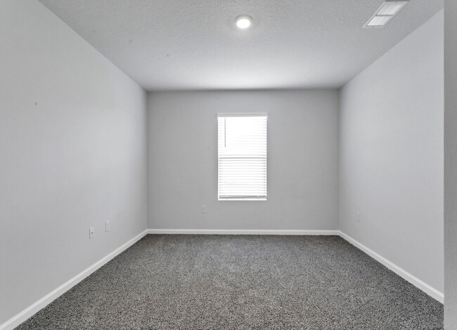 Building Photo - Home in Shoal River Landing with a Community Pool