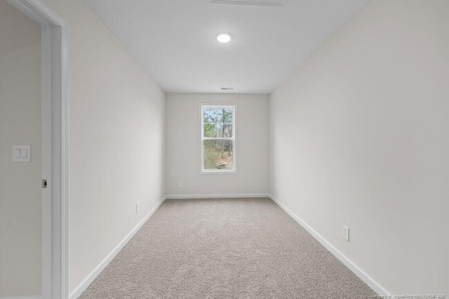 Building Photo - 276 Carr Ln