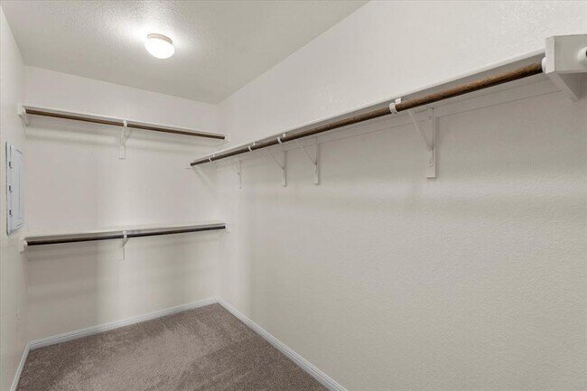 Building Photo - 121 Emerald Pass