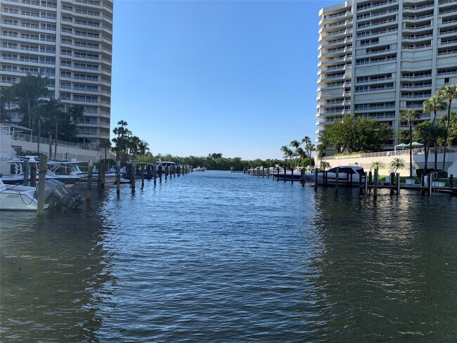 Building Photo - 4101 N Ocean Blvd