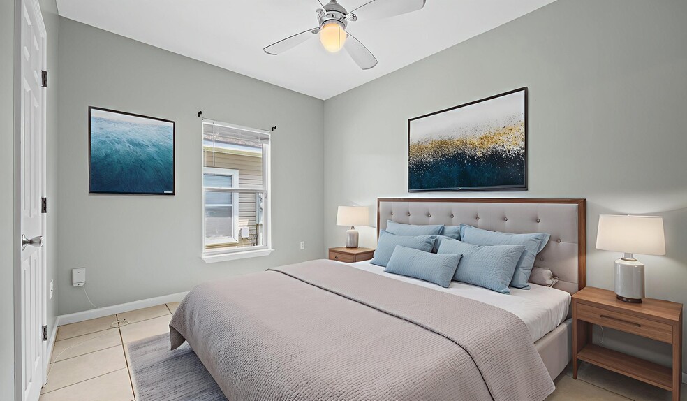 Virtually staged - 601 S Cedar St