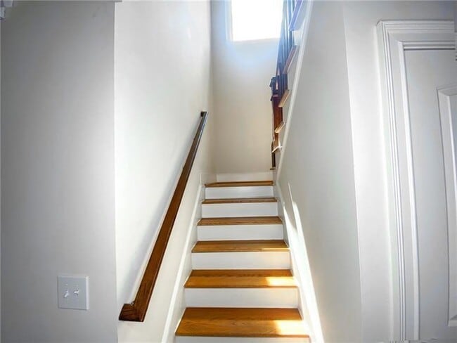 Building Photo - 286 Morgan Pl SE