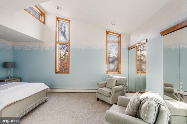 Building Photo - 509 Long Ln