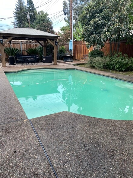 Building Photo - 1274 W Monterey Ave