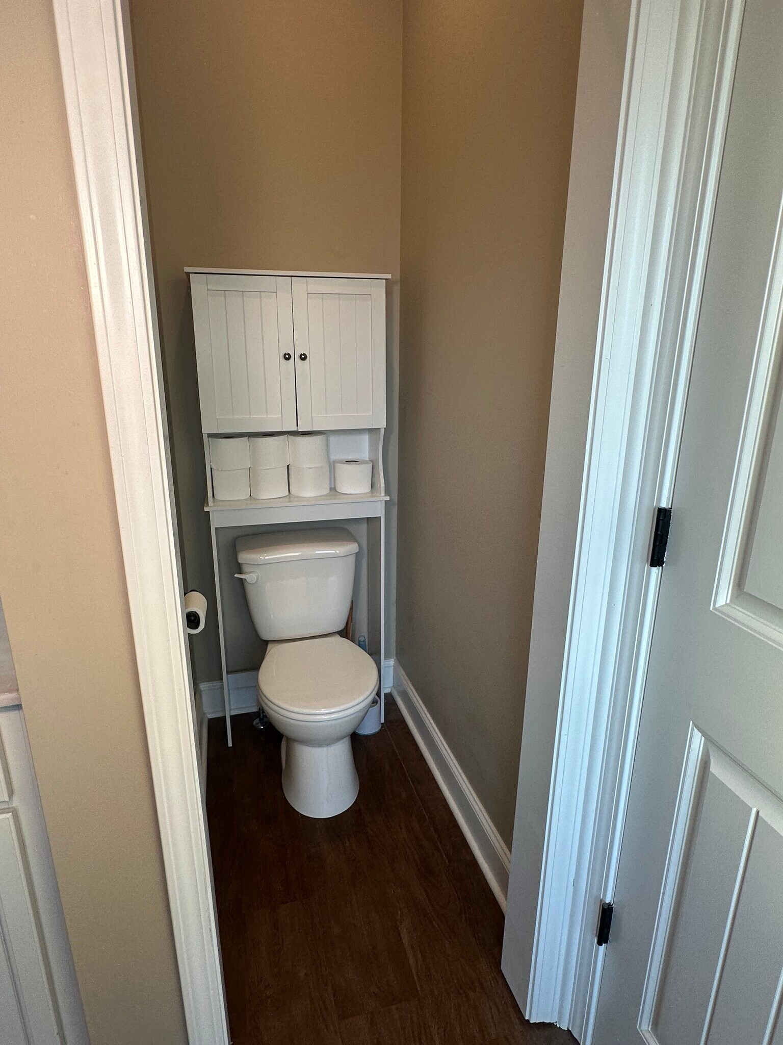 Building Photo - 1124 Eagles View Dr