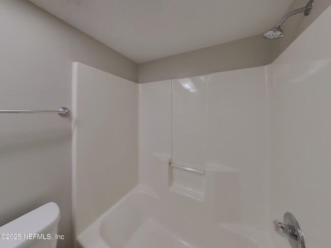 Building Photo - 477 Federal Hill Rd