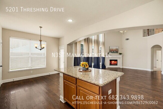 Building Photo - 5201 Threshing Dr