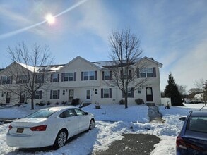 Building Photo - 73 Medal Way