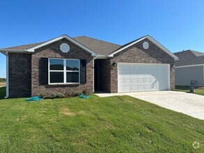 Building Photo - 1 year old - 4 bedroom in Coweta Schools