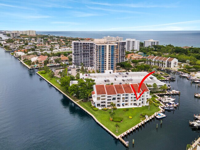 Building Photo - 4744 S Ocean Blvd