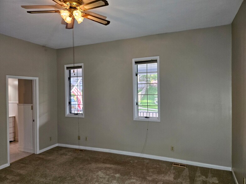 Living Room - 3530 Kroger Ave