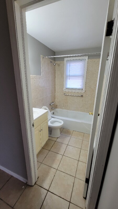 Building Photo - 41 Gould Dr