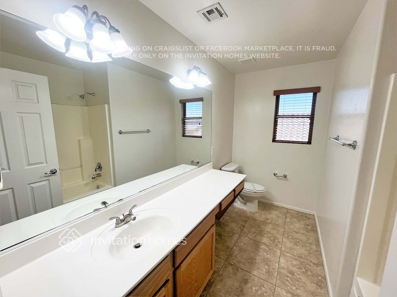 Building Photo - 15288 W Tasha Dr