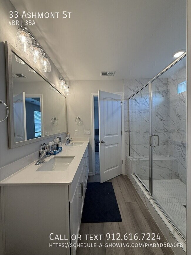 Building Photo - 33 Ashmont St