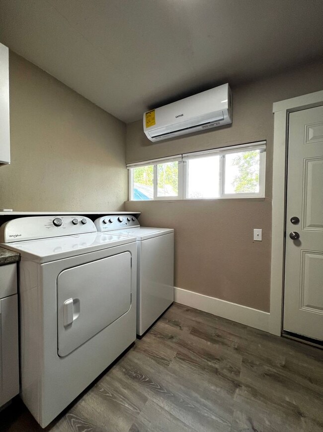 Building Photo - Non-Refundable & Security Deposit Total: $1200.00